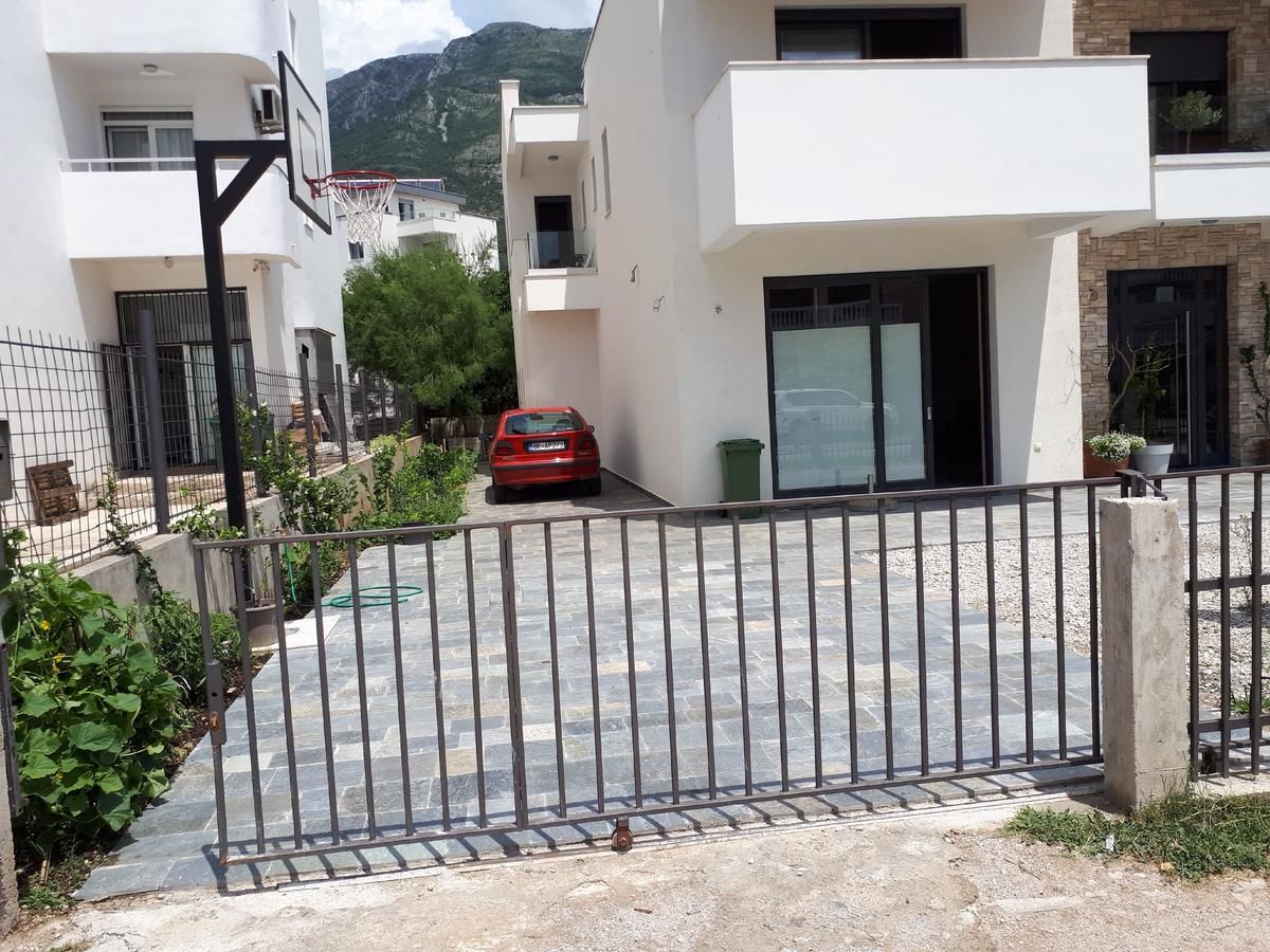 Апартаменты Apartments Brežanin Сутоморе-8