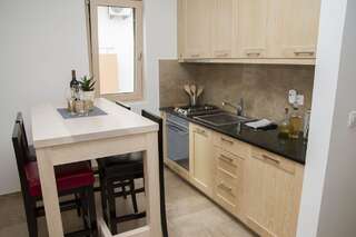 Апартаменты Apartments Brežanin Сутоморе Апартаменты-студио-13