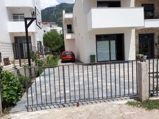 Апартаменты Apartments Brežanin Сутоморе-7